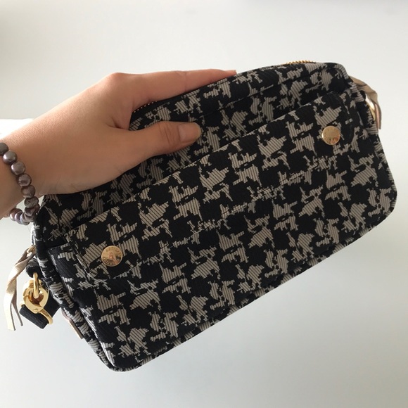 Artisan & Artist Crossbody Bag - Picture 9 of 9